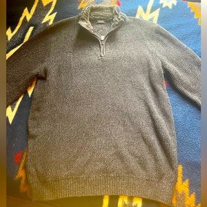 IZOD Sweater(XL)